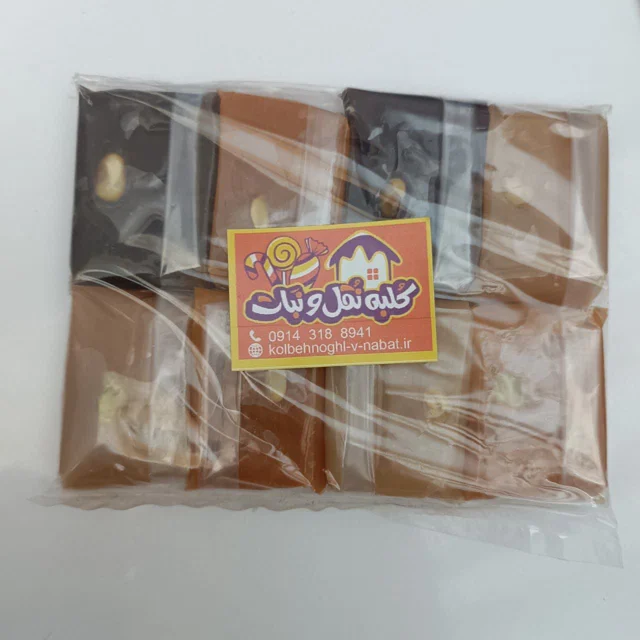 شیرینی ریس شیری شکلاتی پسته ای